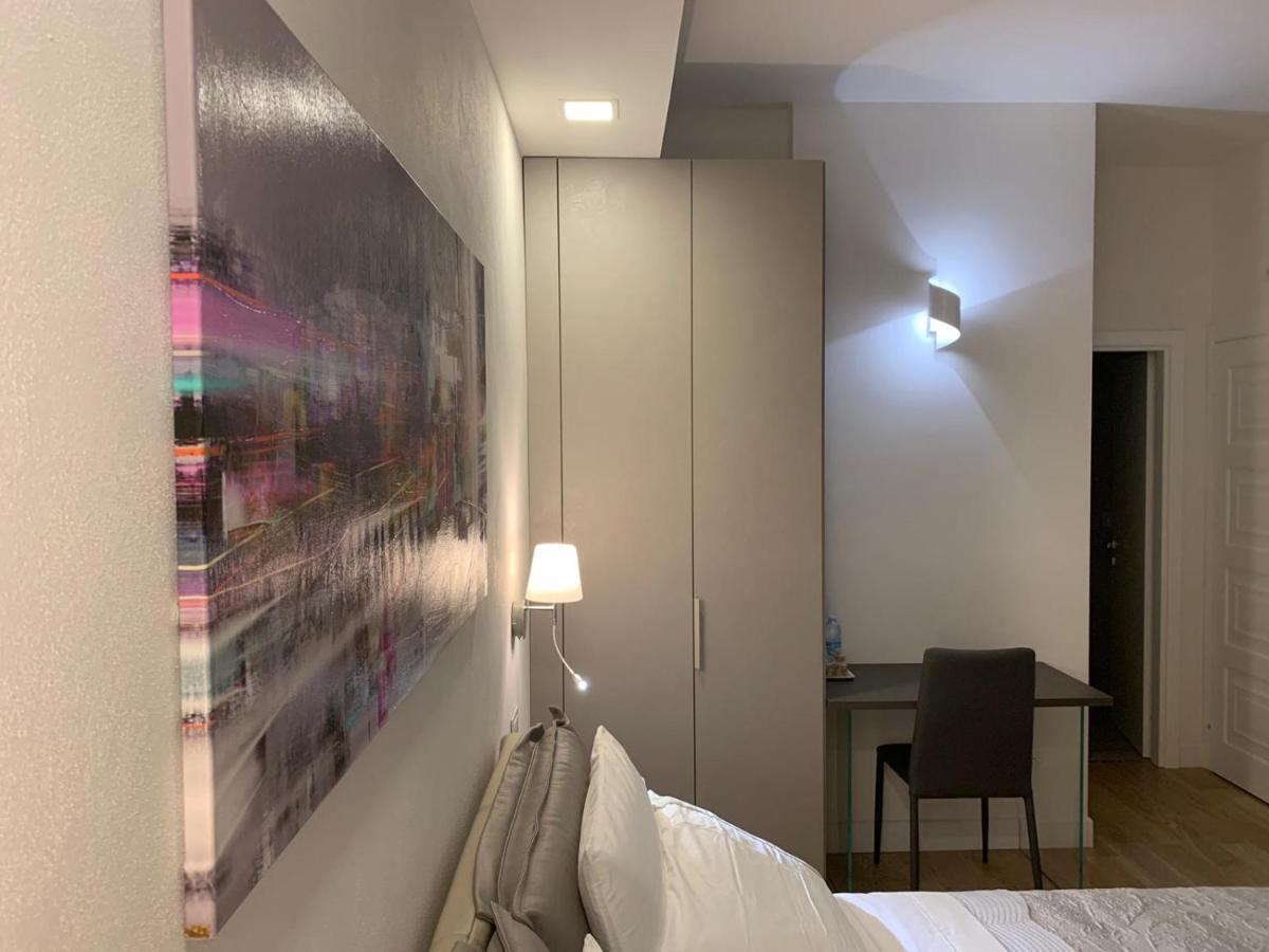 B&B Galleria Cavour โบโลญญา ภายนอก รูปภาพ
