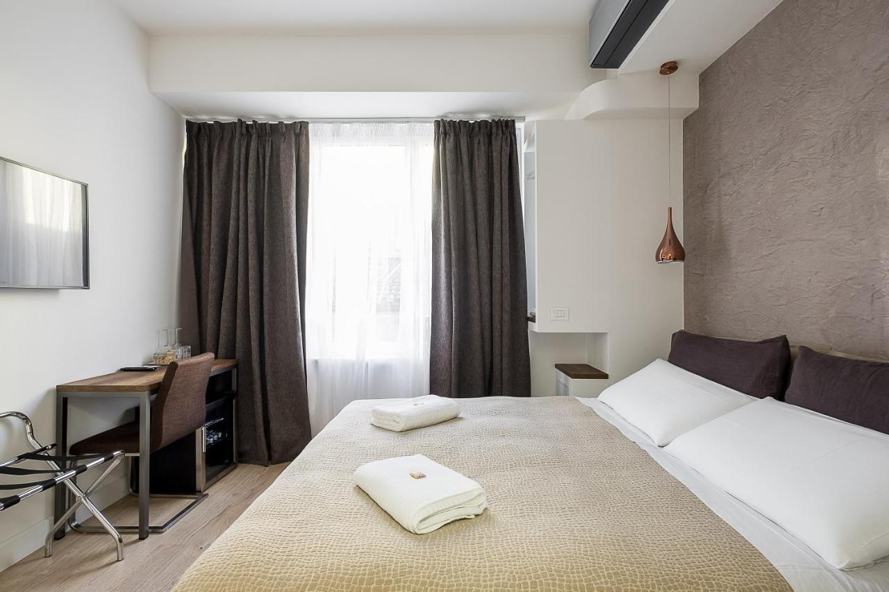 B&B Galleria Cavour โบโลญญา ภายนอก รูปภาพ