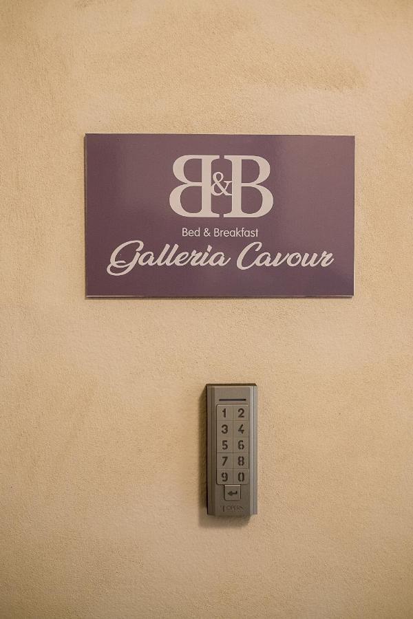 B&B Galleria Cavour โบโลญญา ภายนอก รูปภาพ